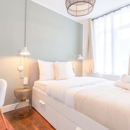 Renovated Apartment 3Bed 2Bath ليل المظهر الخارجي الصورة